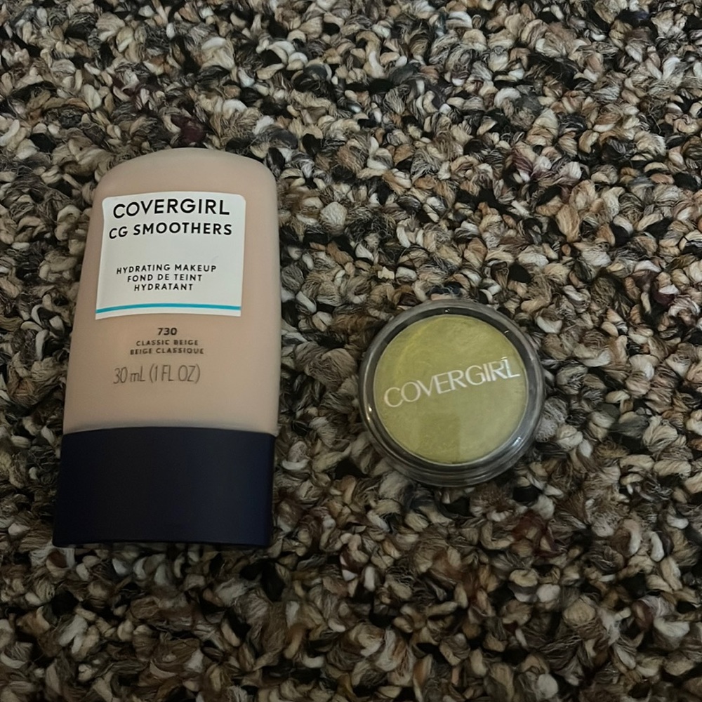 Set Cover Girl foundation and shadow